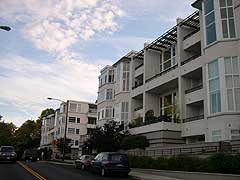 Kings Square Condominium
