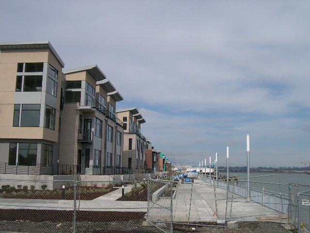 Riverscape Townhouses